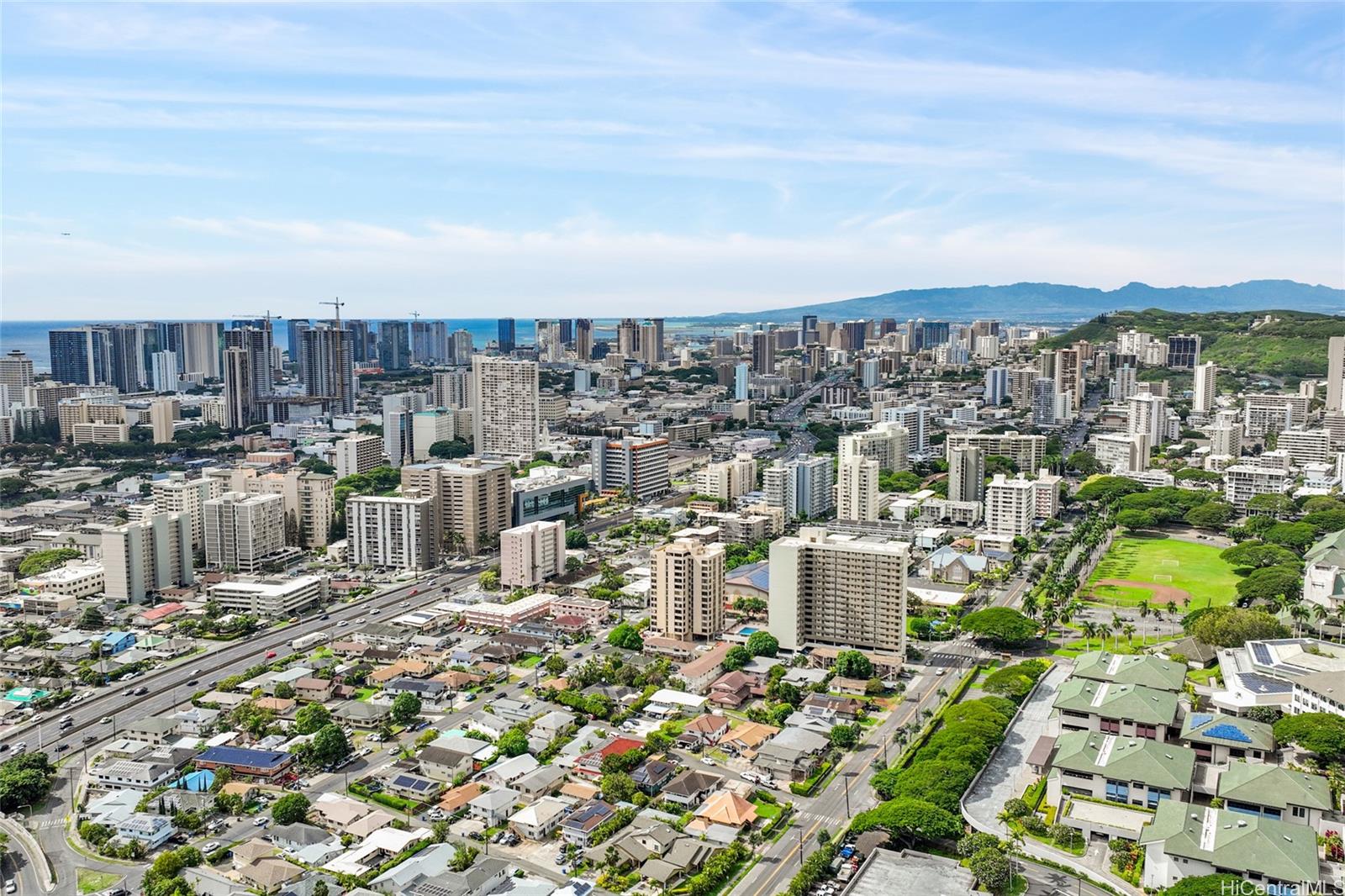 Alexander condo # 703, Honolulu, Hawaii - photo 2 of 24