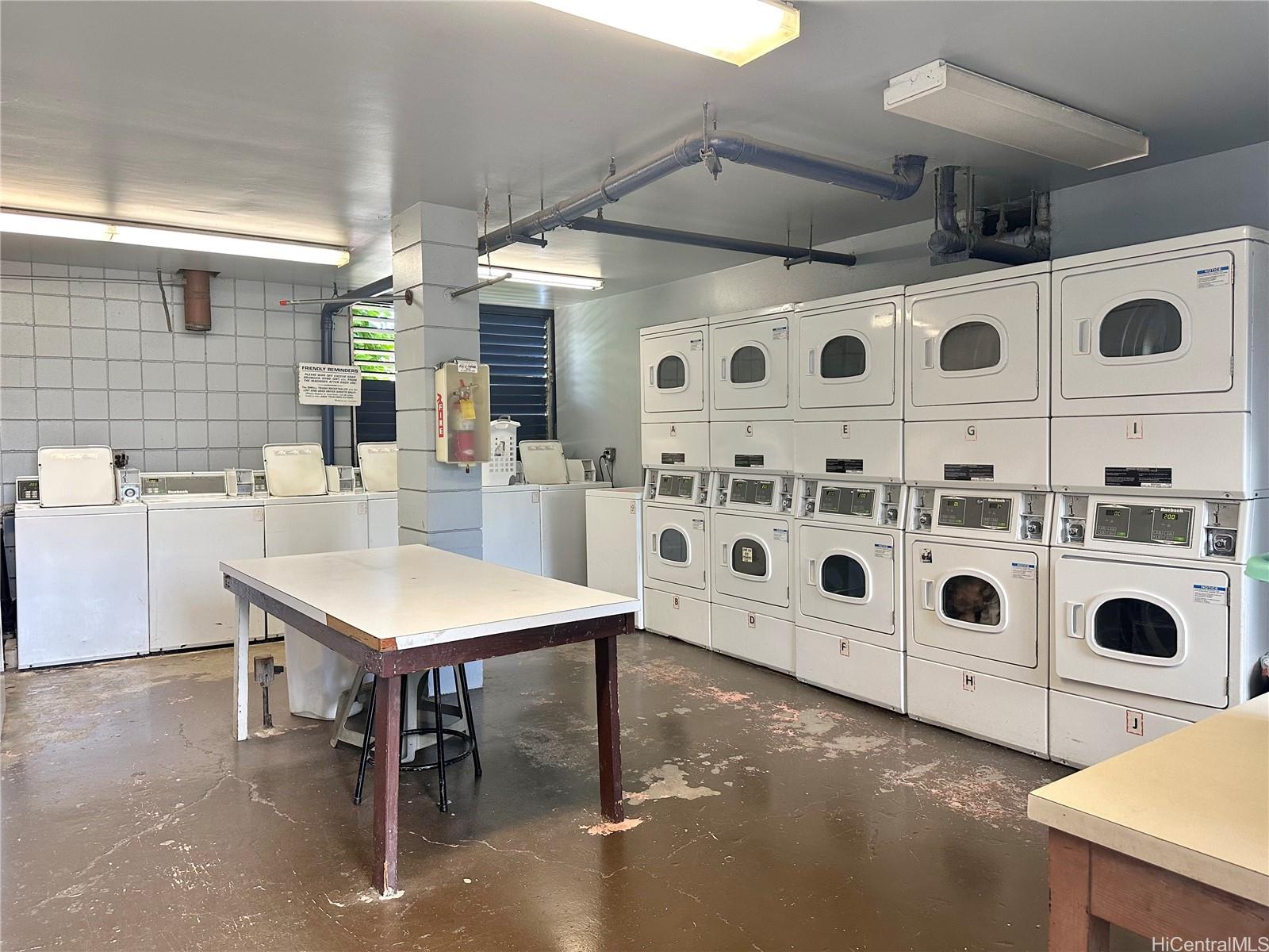 Kaumualii Park condo # A302, Honolulu, Hawaii - photo 11 of 12