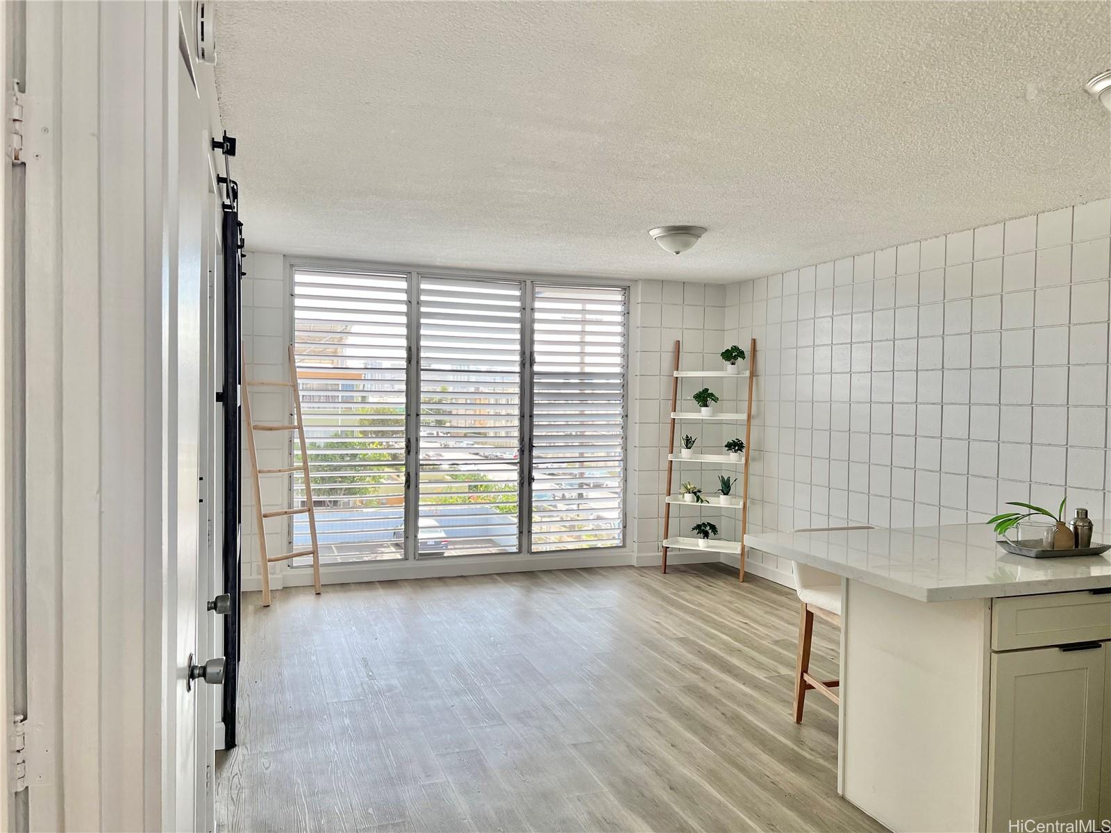 Kaumualii Park condo # A302, Honolulu, Hawaii - photo 8 of 12