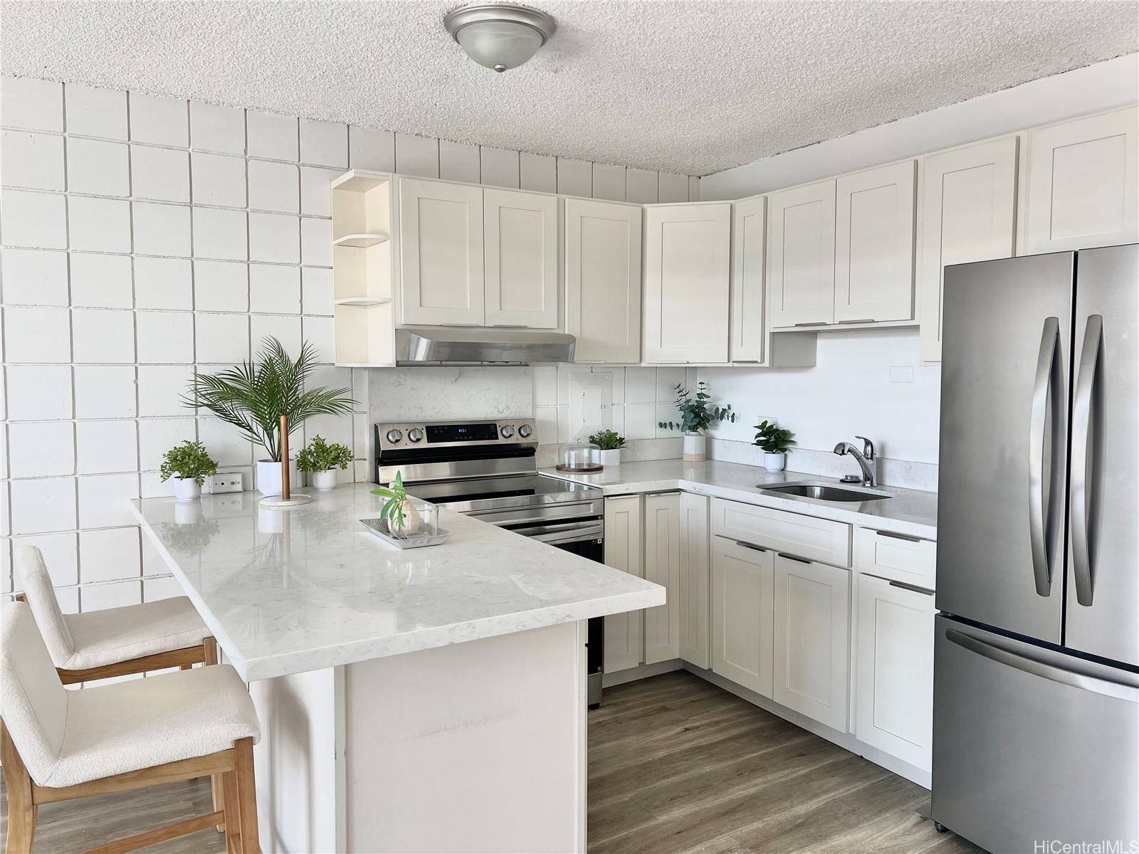 Kaumualii Park condo # A302, Honolulu, Hawaii - photo 10 of 12