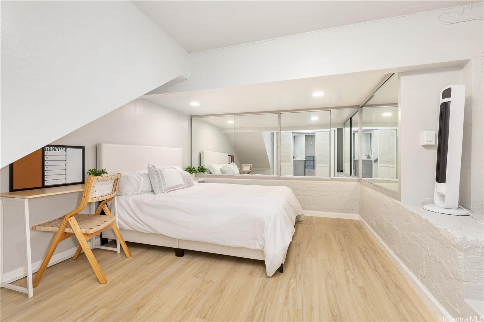 1508 Kewalo Street Honolulu - Rental - photo 9 of 18