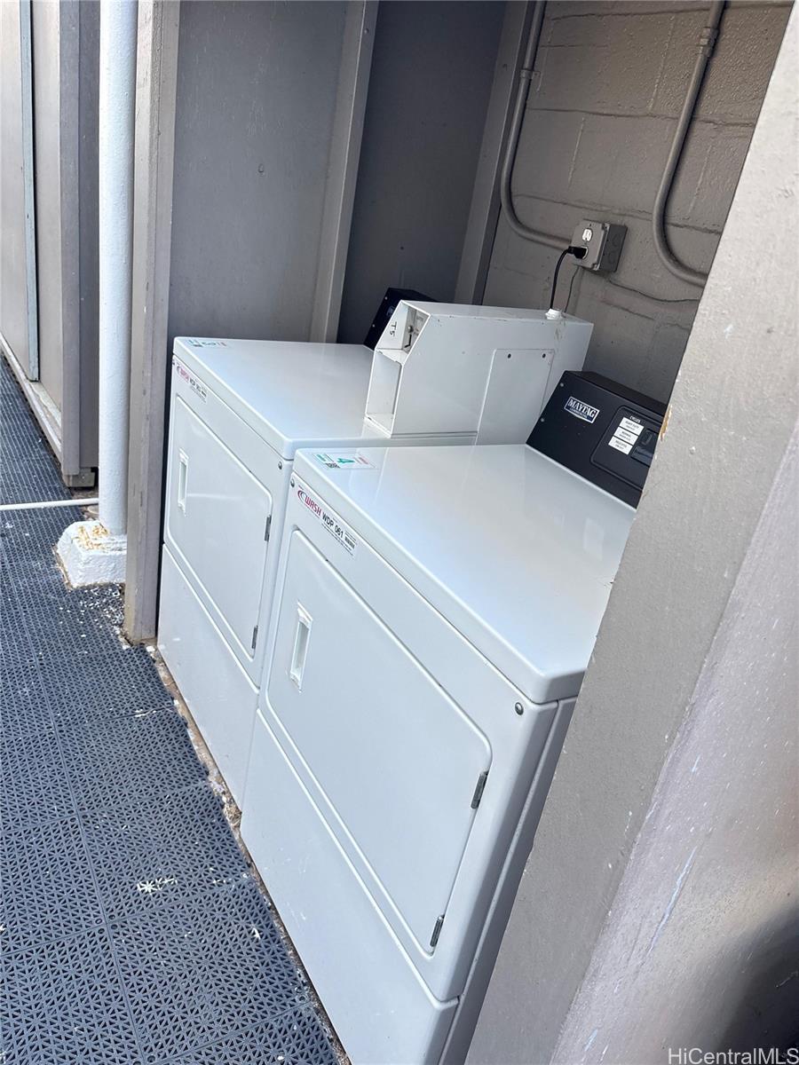 Ohana Kewalo condo # 203A, Honolulu, Hawaii - photo 12 of 12