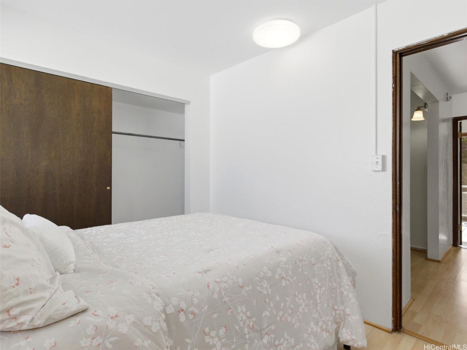 Ohana Kewalo condo # 302A, Honolulu, Hawaii - photo 8 of 16