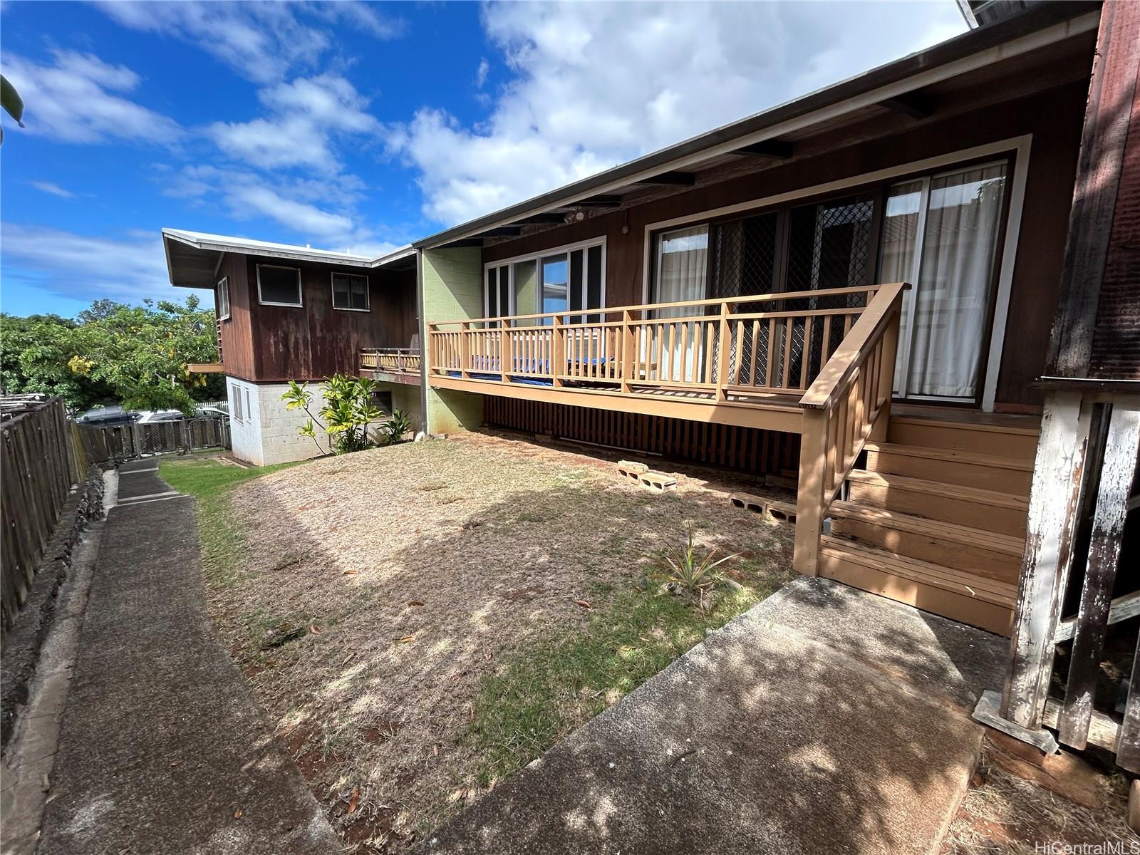 1510  Hala Drive Kamehameha Heights, Honolulu home - photo 3 of 15