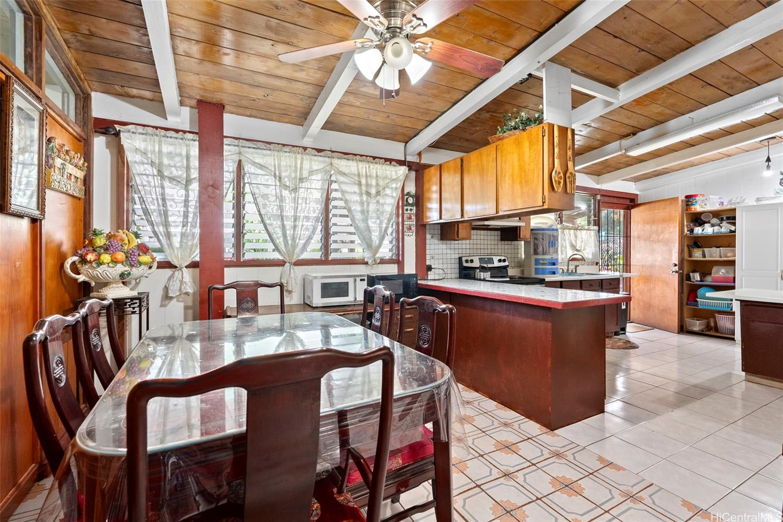 1511  Hoolana Street Momilani, PearlCity home - photo 14 of 25