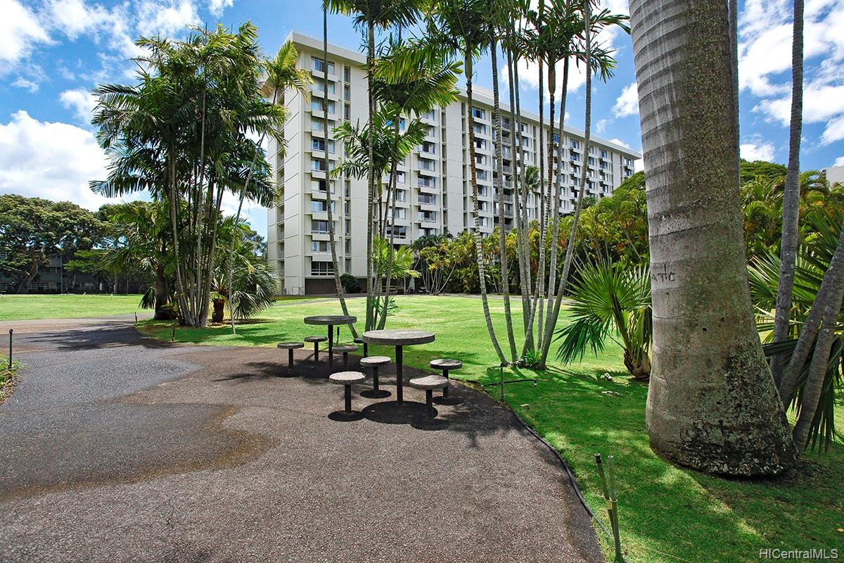Queen Emma Gardens condo # 1030, Honolulu, Hawaii - photo 11 of 14