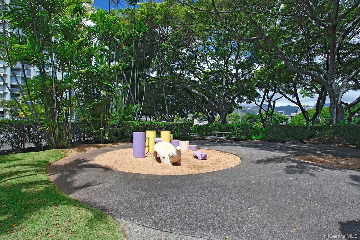 Queen Emma Gardens condo # 1030, Honolulu, Hawaii - photo 12 of 14