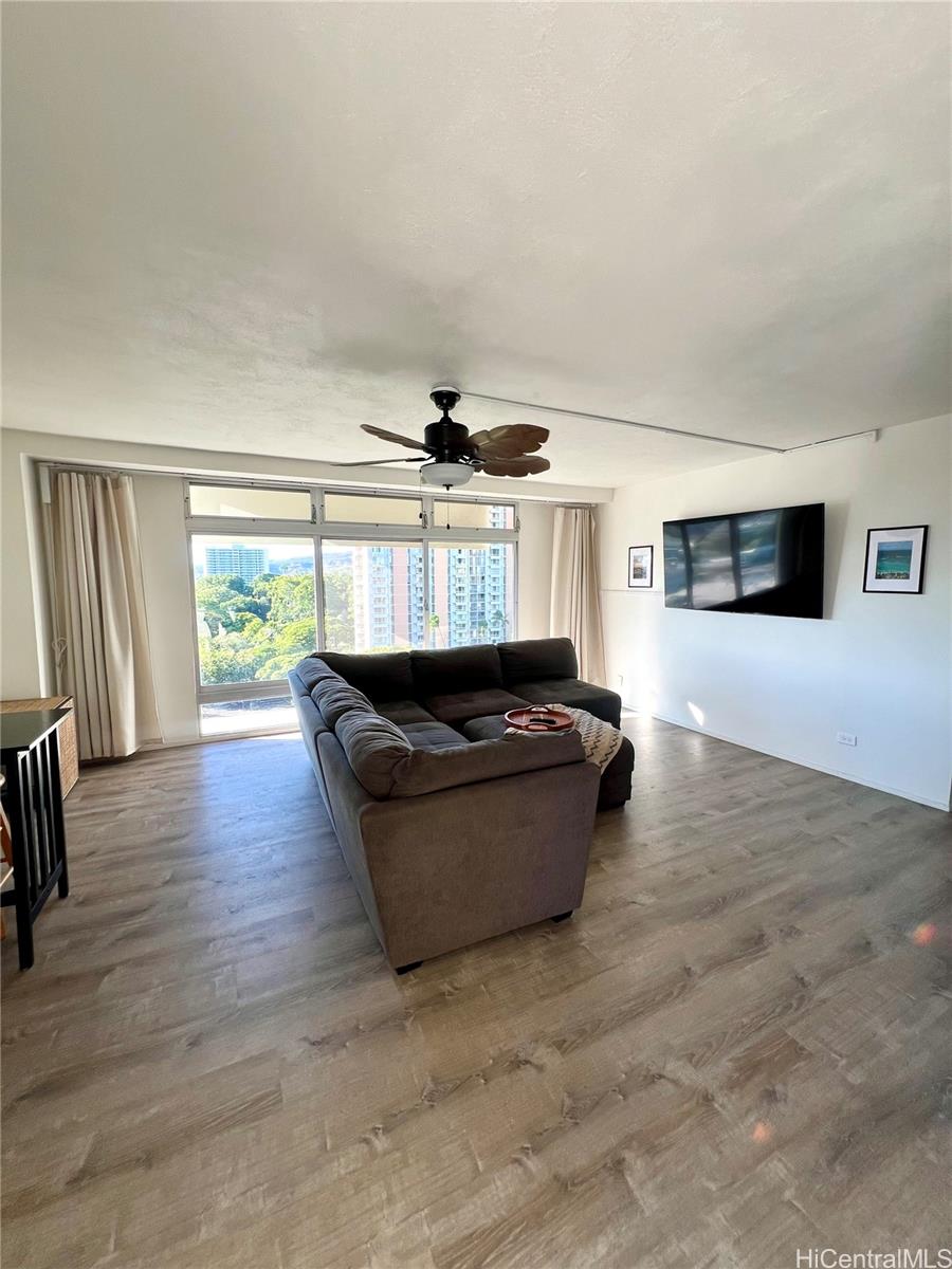 Queen Emma Gardens condo # 1038, Honolulu, Hawaii - photo 2 of 21