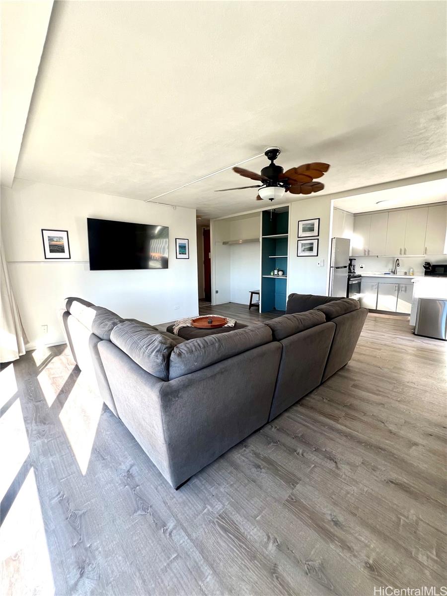 Queen Emma Gardens condo # 1038, Honolulu, Hawaii - photo 4 of 21