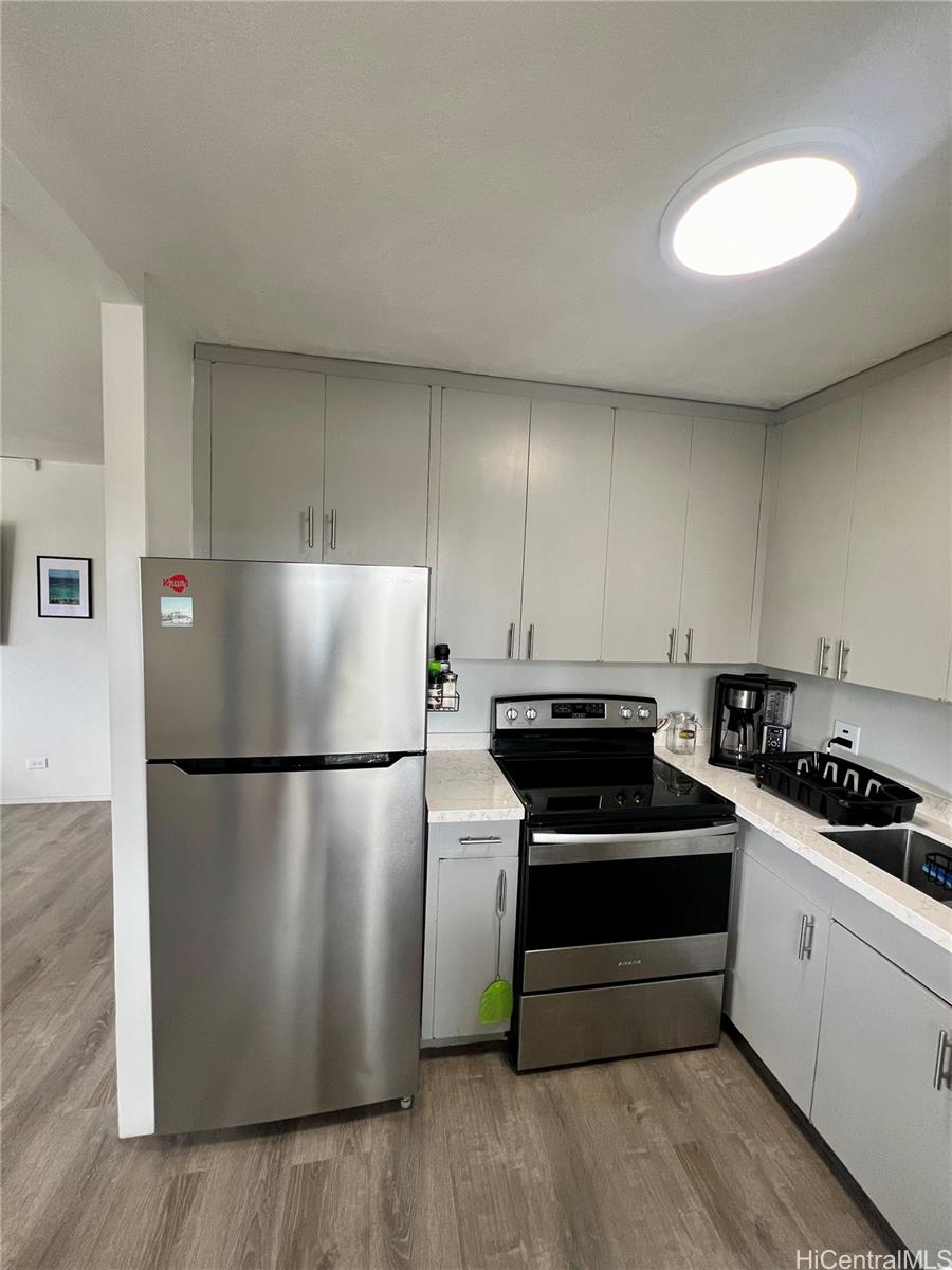 Queen Emma Gardens condo # 1038, Honolulu, Hawaii - photo 6 of 21