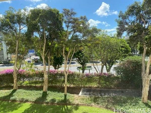 Queen Emma Gardens condo # 337, Honolulu, Hawaii - photo 4 of 12