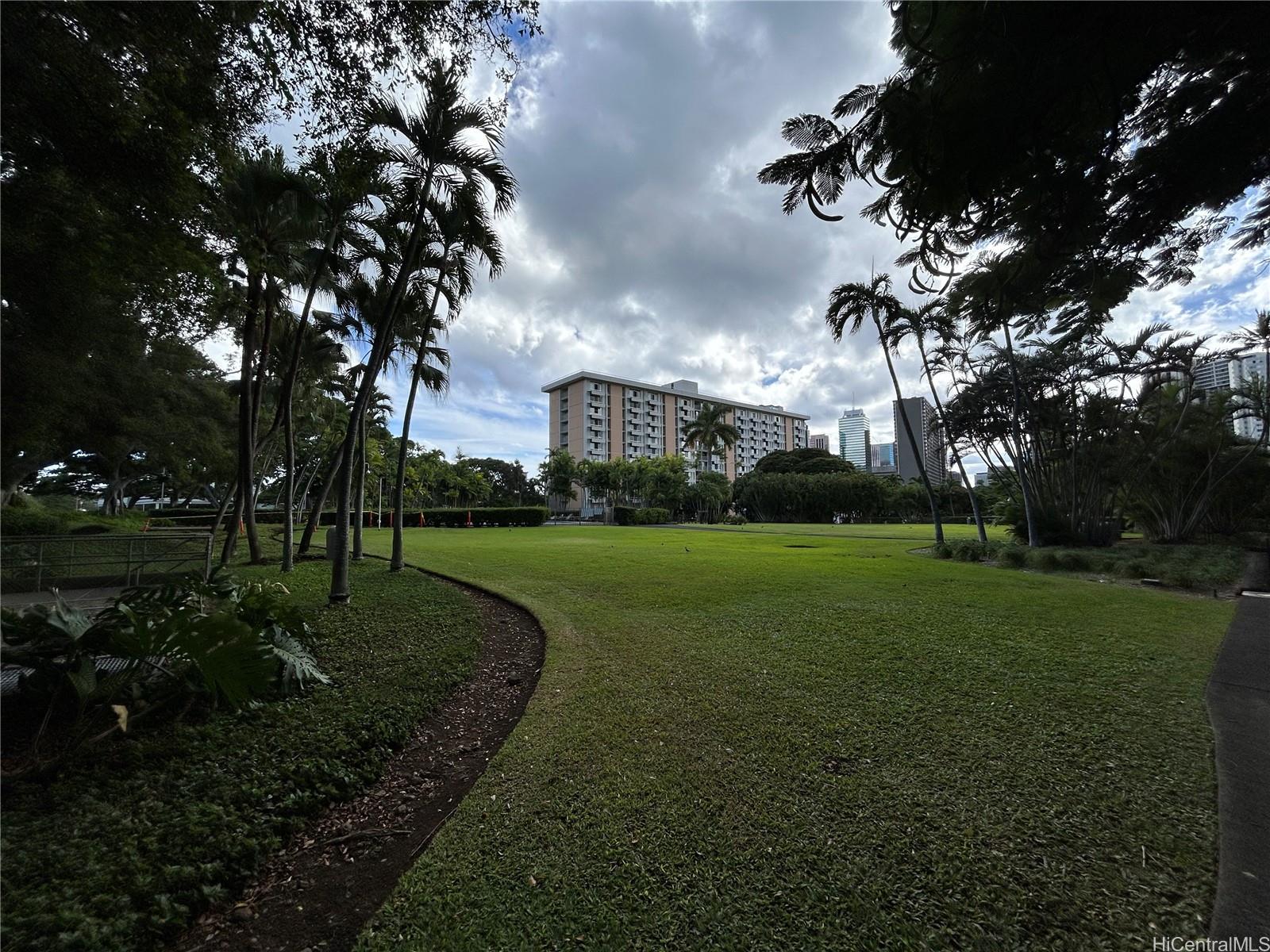 Queen Emma Gardens condo # 636, Honolulu, Hawaii - photo 16 of 24