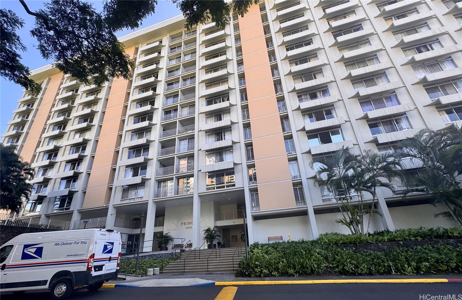 Queen Emma Gardens condo # 931, Honolulu, Hawaii - photo 15 of 21