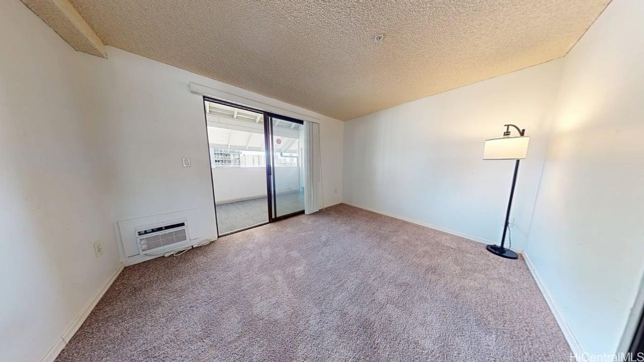 Piikoi Hale condo # 402, Honolulu, Hawaii - photo 16 of 25