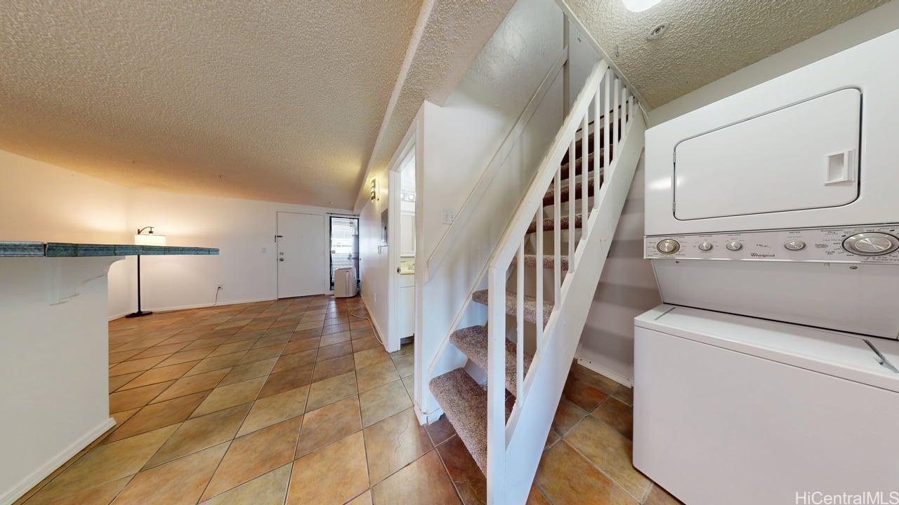 Piikoi Hale condo # 402, Honolulu, Hawaii - photo 19 of 25
