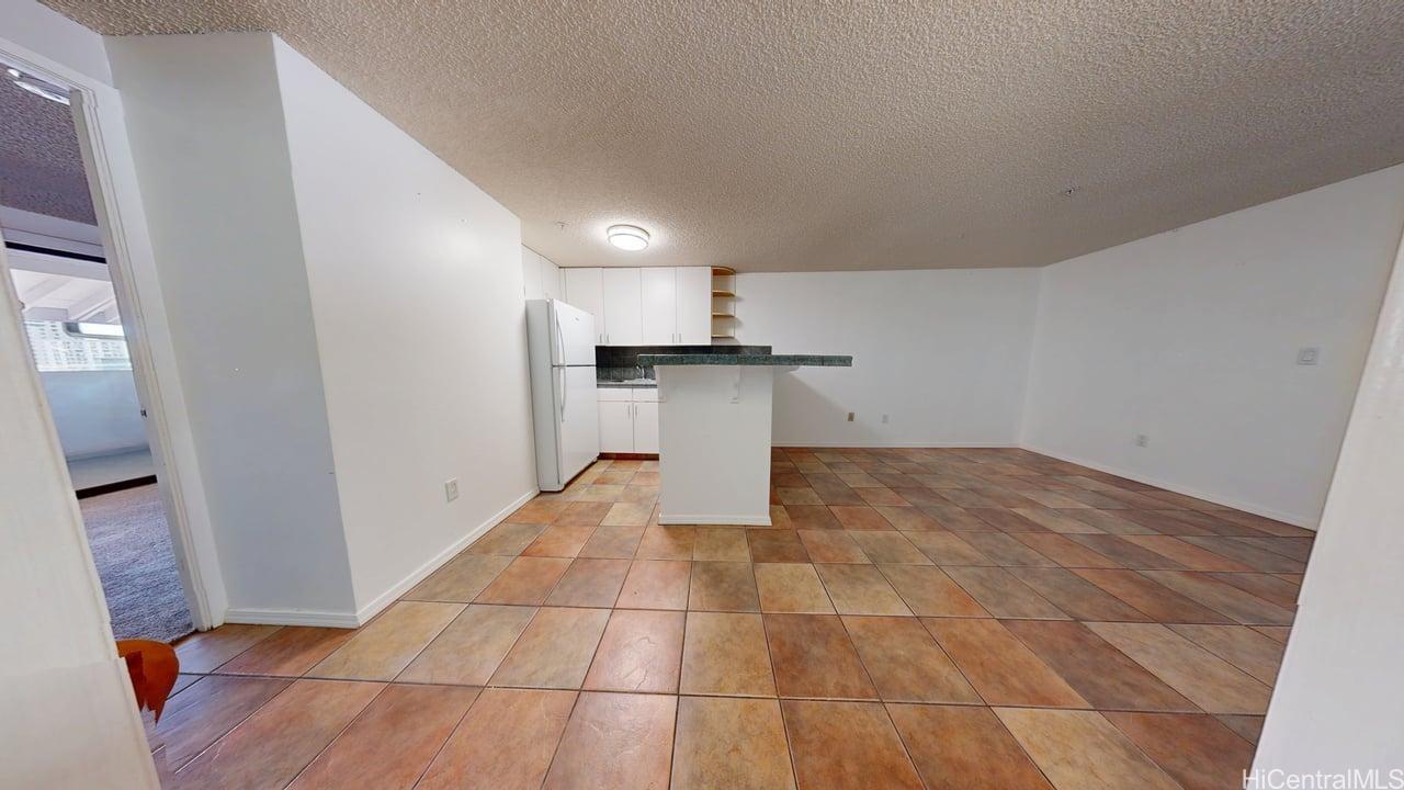 Piikoi Hale condo # 402, Honolulu, Hawaii - photo 8 of 25