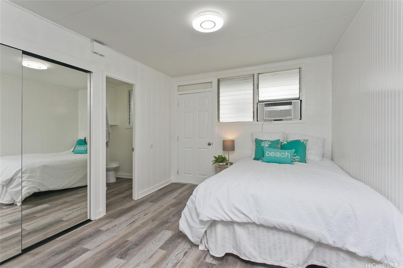 Punahou Surf condo # B-4, Honolulu, Hawaii - photo 7 of 14