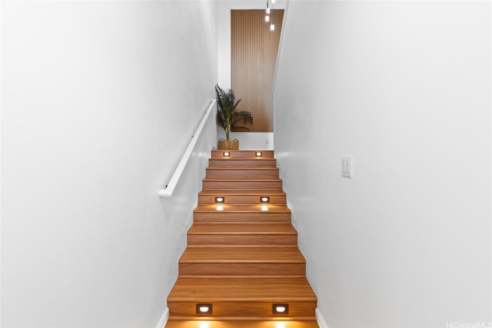 15-1451  14th Ave Hwn Paradise Pk, Puna home - photo 9 of 23