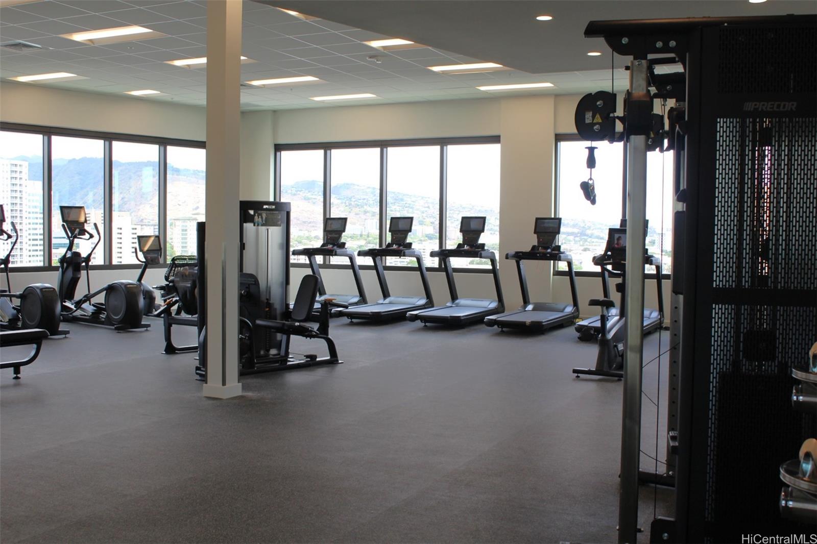 The Park on Keeaumoku condo # 1008, Honolulu, Hawaii - photo 13 of 20