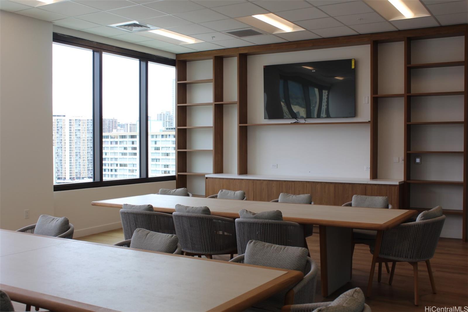 The Park on Keeaumoku condo # 1008, Honolulu, Hawaii - photo 18 of 20