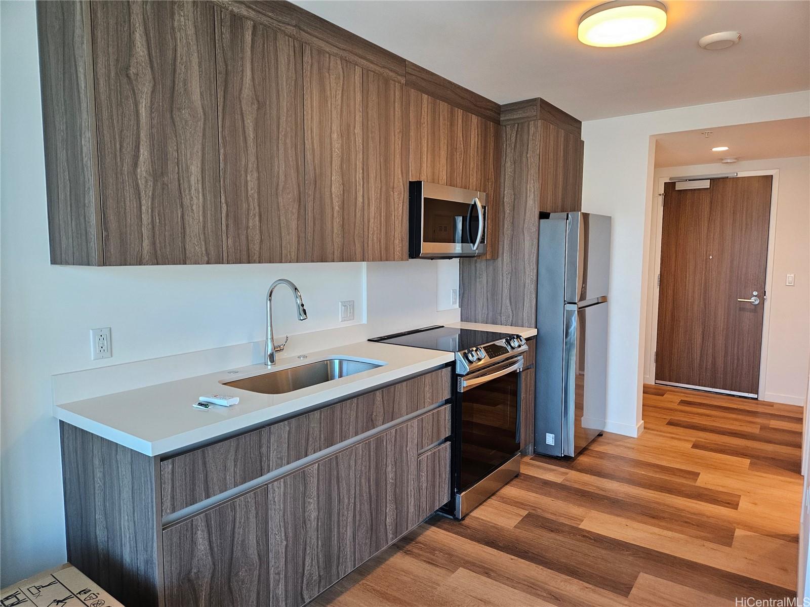 The Park on Keeaumoku condo # 1008, Honolulu, Hawaii - photo 4 of 20