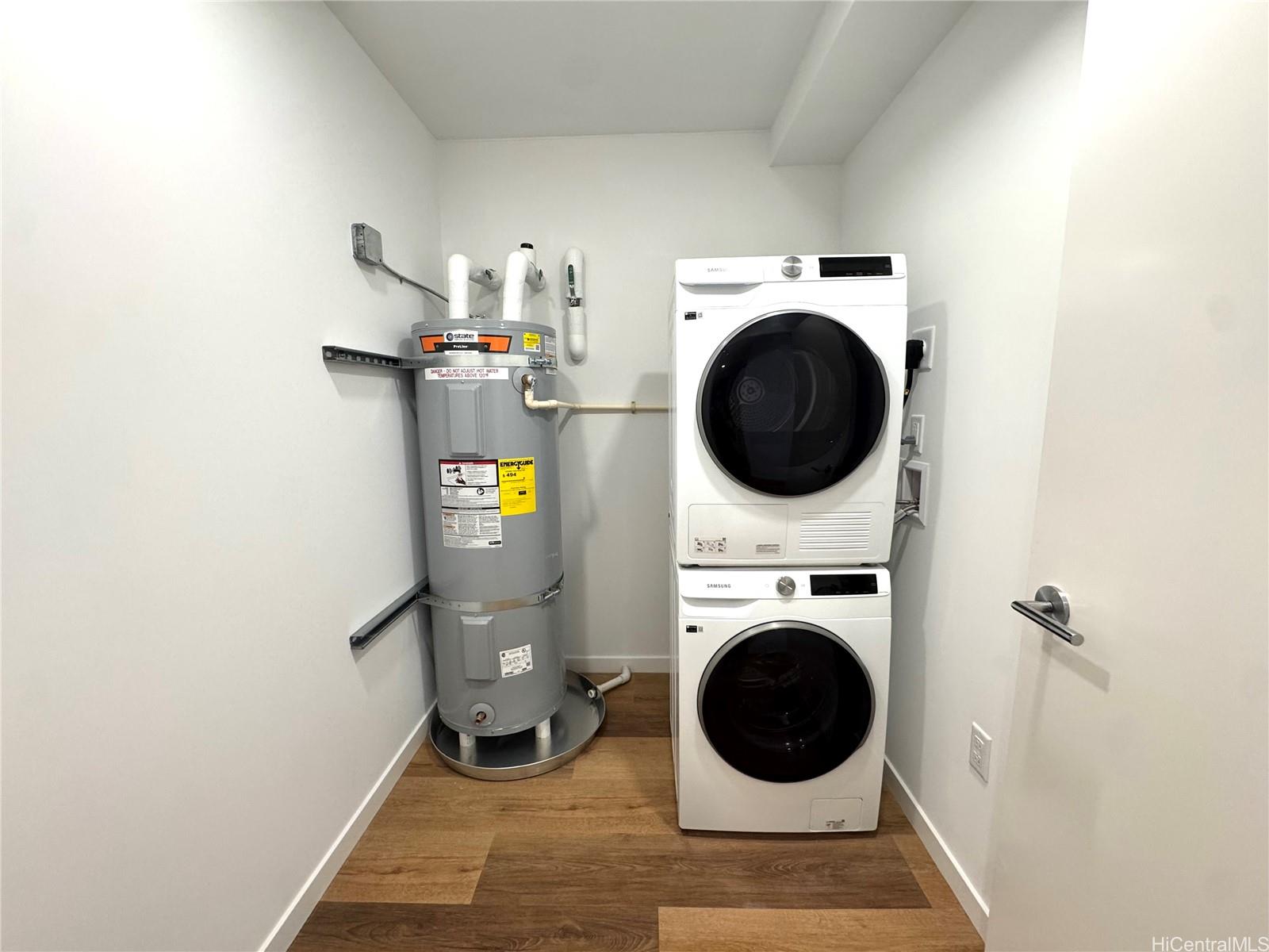 The Park on Keeaumoku condo # 1211, Honolulu, Hawaii - photo 13 of 21