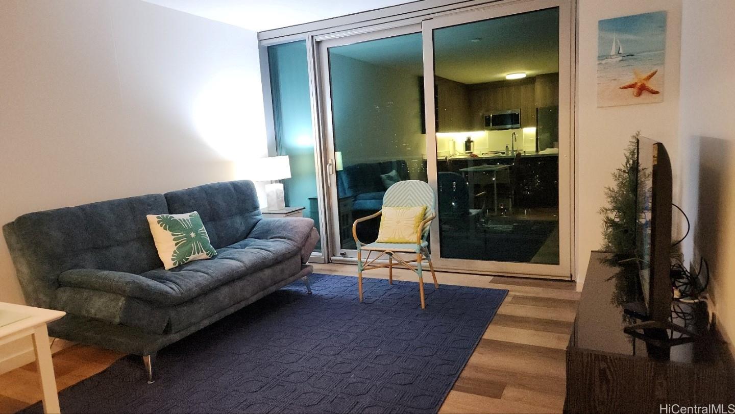 1515 Liona St Honolulu - Rental - photo 4 of 22
