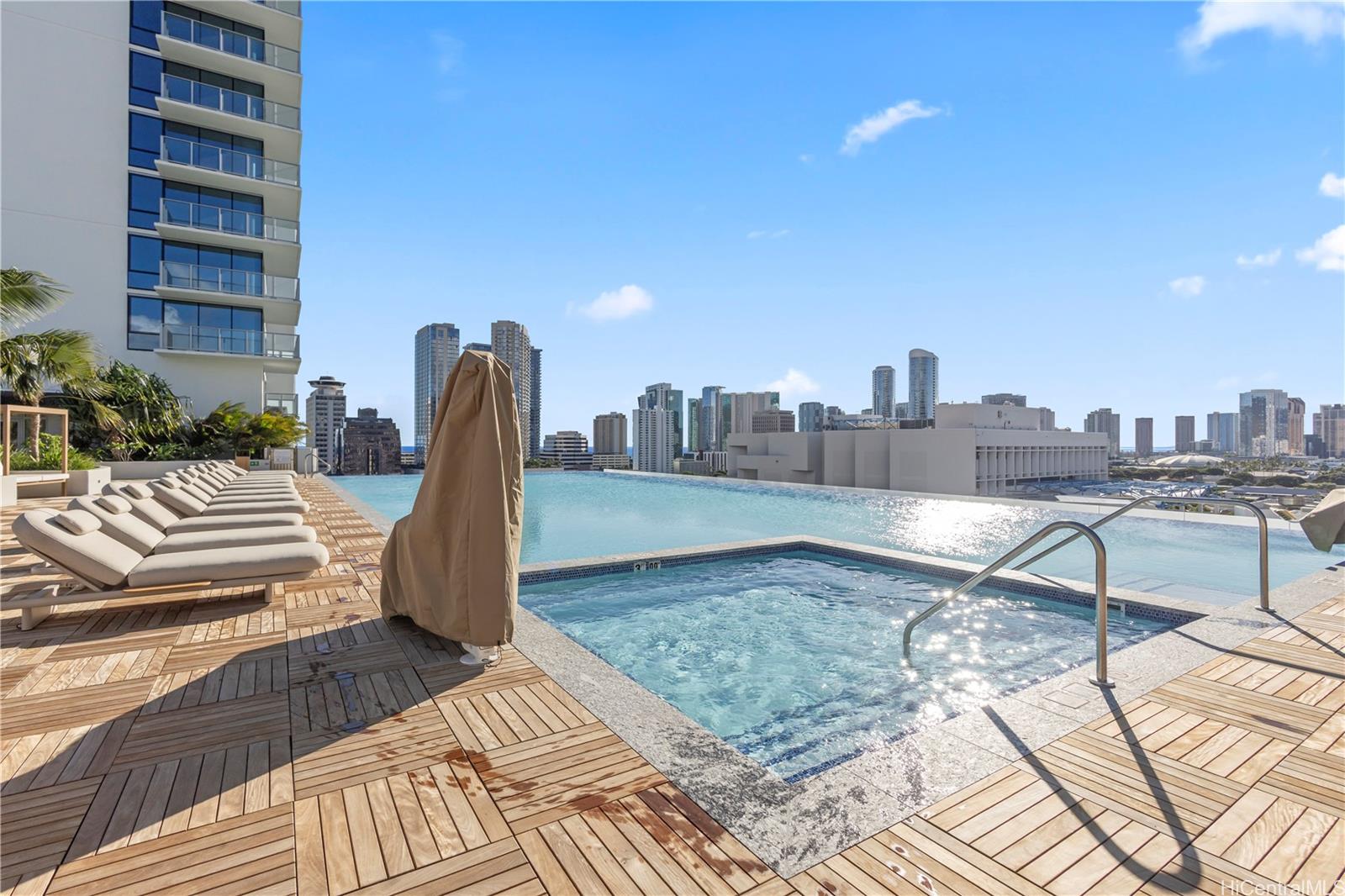 1515 Liona Street Honolulu - Rental - photo 15 of 23