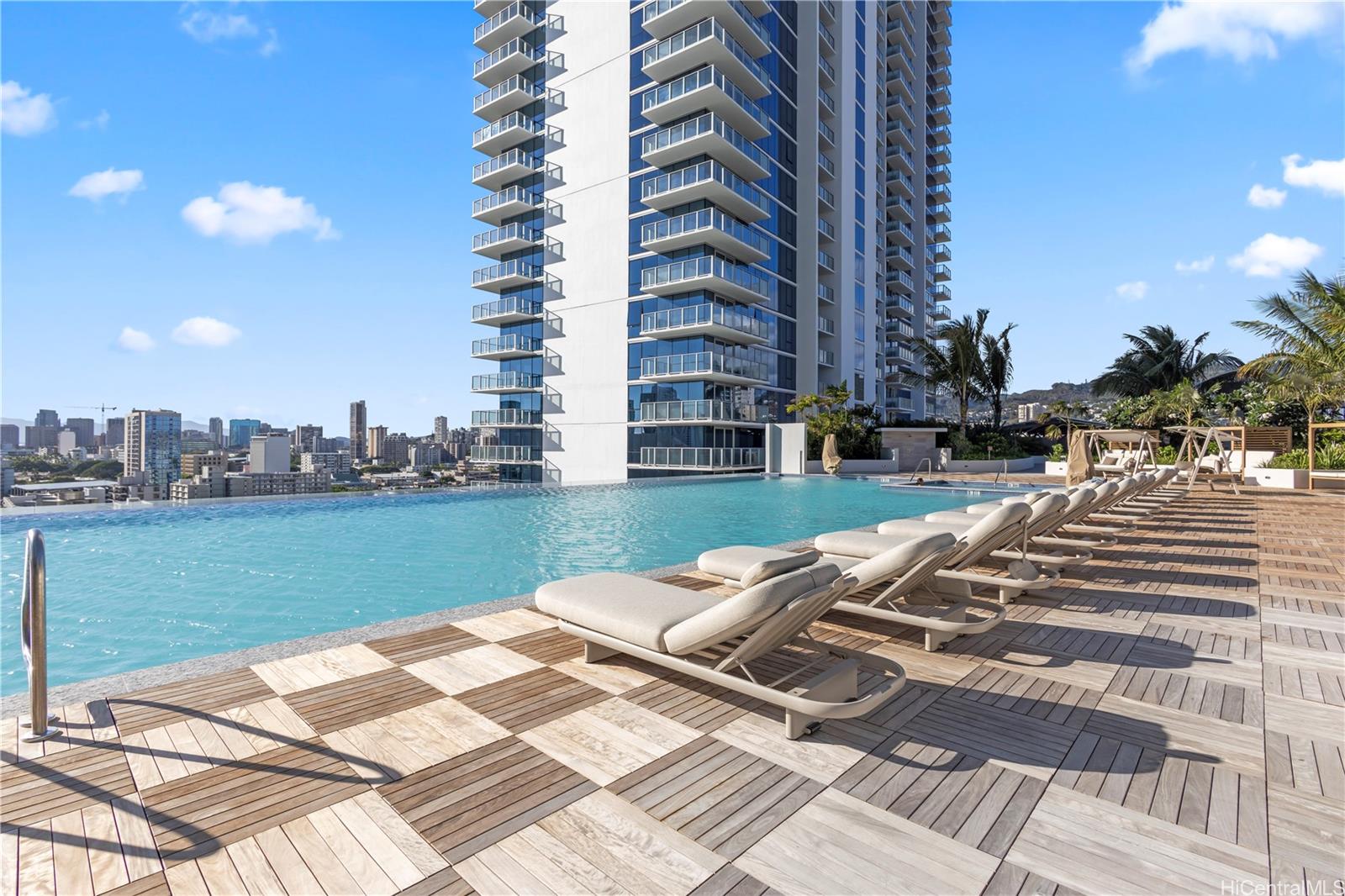 1515 Liona Street Honolulu - Rental - photo 16 of 23