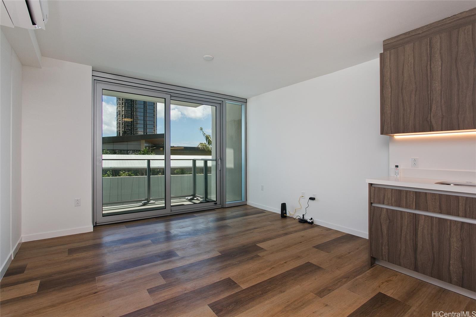 The Park on Keeaumoku condo # 1509, Honolulu, Hawaii - photo 3 of 20