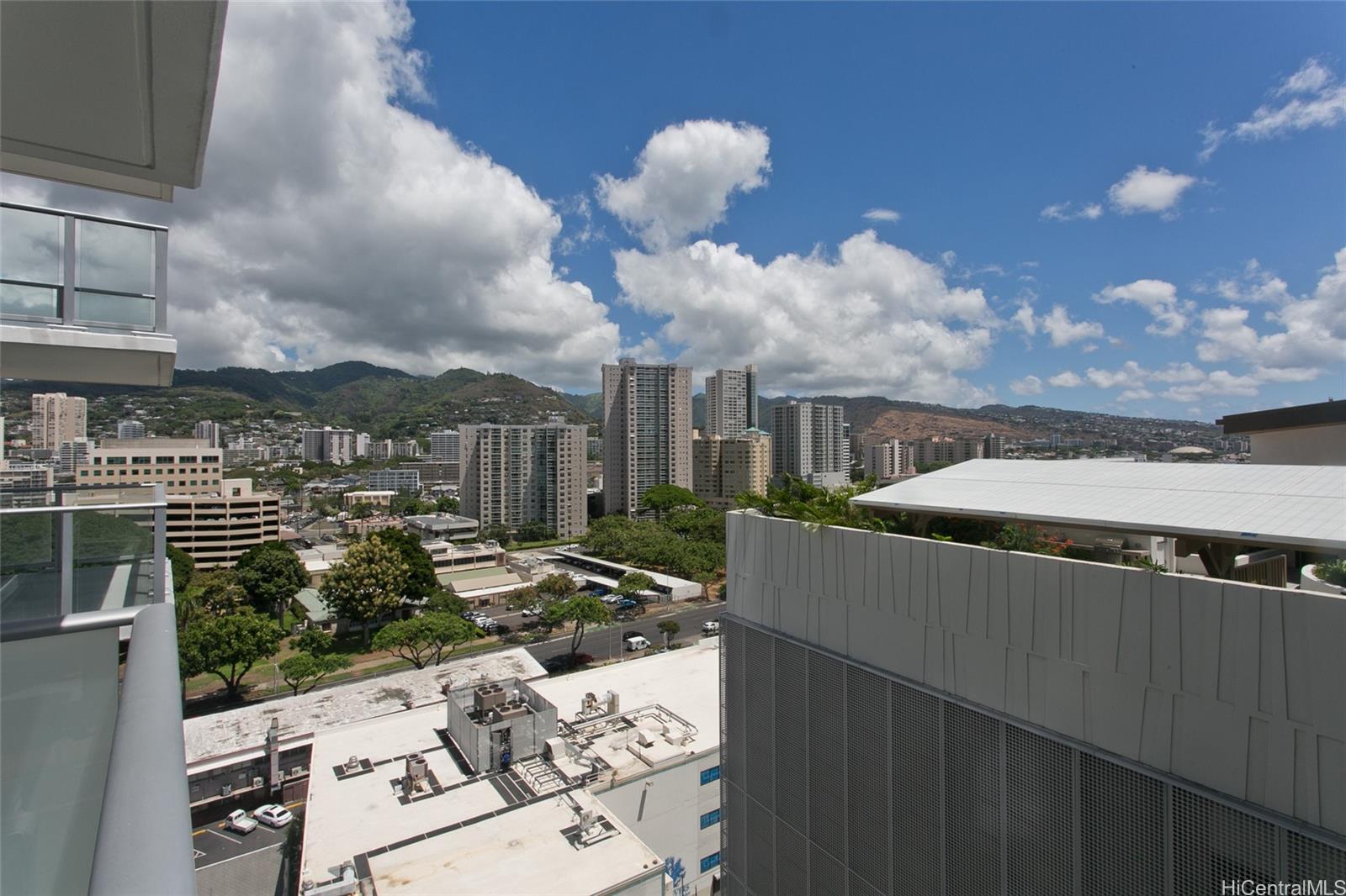 The Park on Keeaumoku condo # 1509, Honolulu, Hawaii - photo 10 of 20