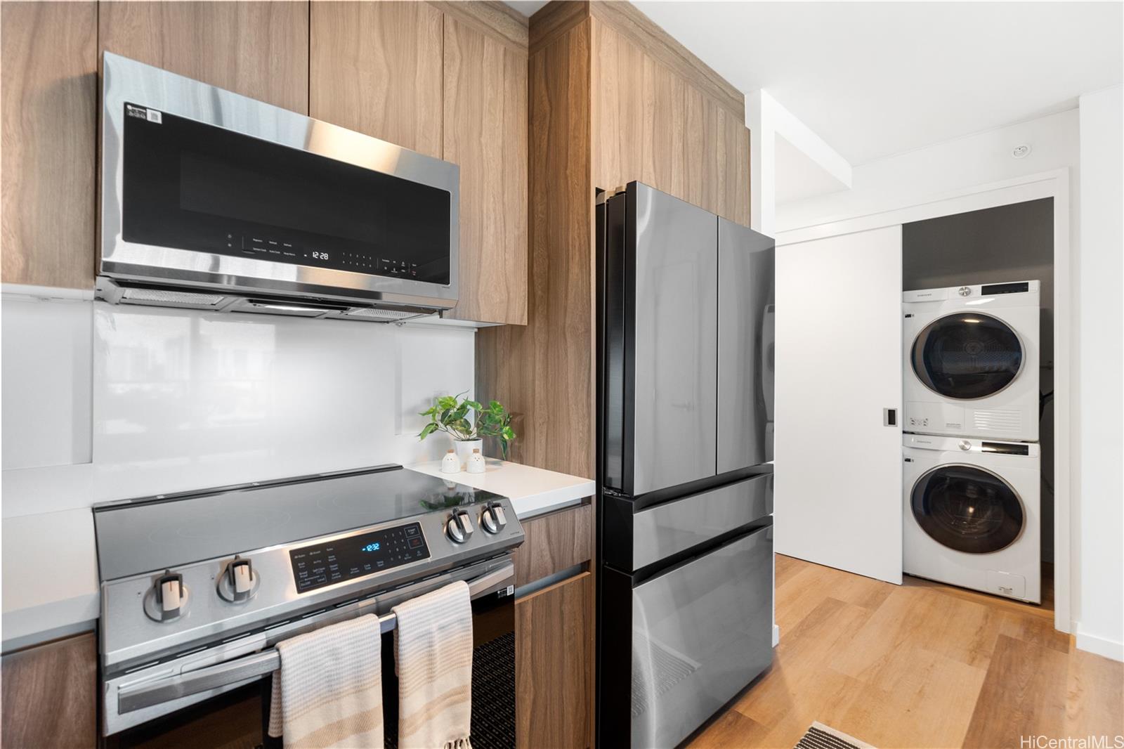 The Park on Keeaumoku condo # 1604, Honolulu, Hawaii - photo 11 of 25