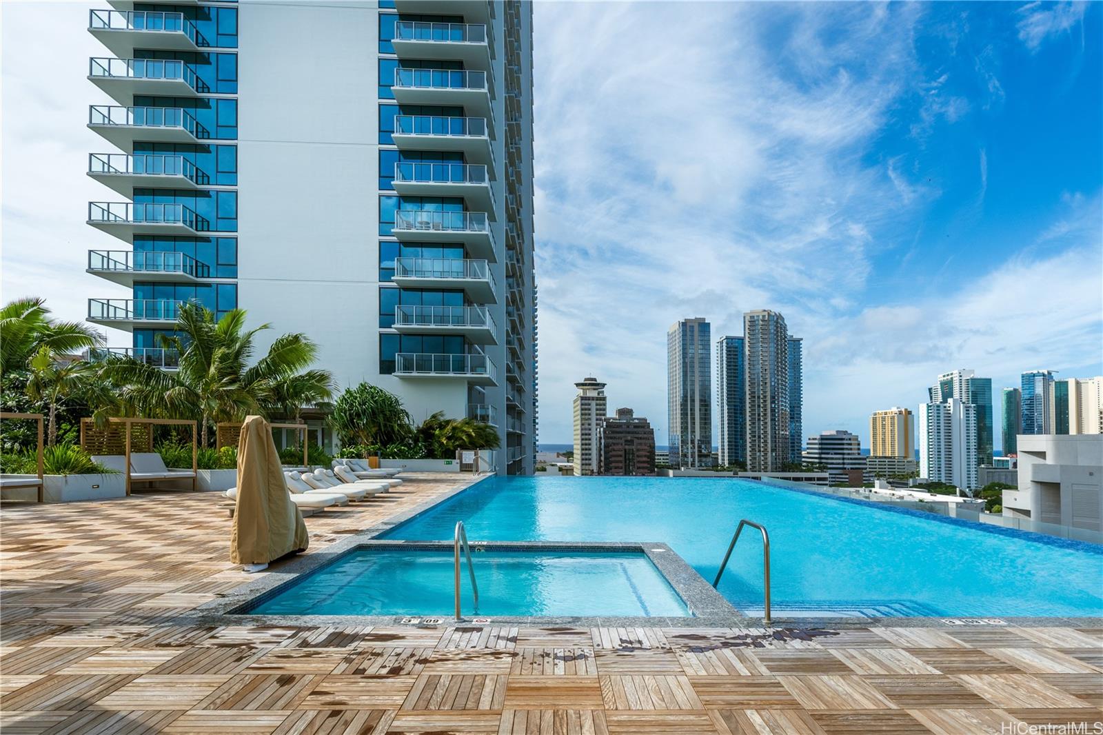 The Park on Keeaumoku condo # 1604, Honolulu, Hawaii - photo 21 of 25