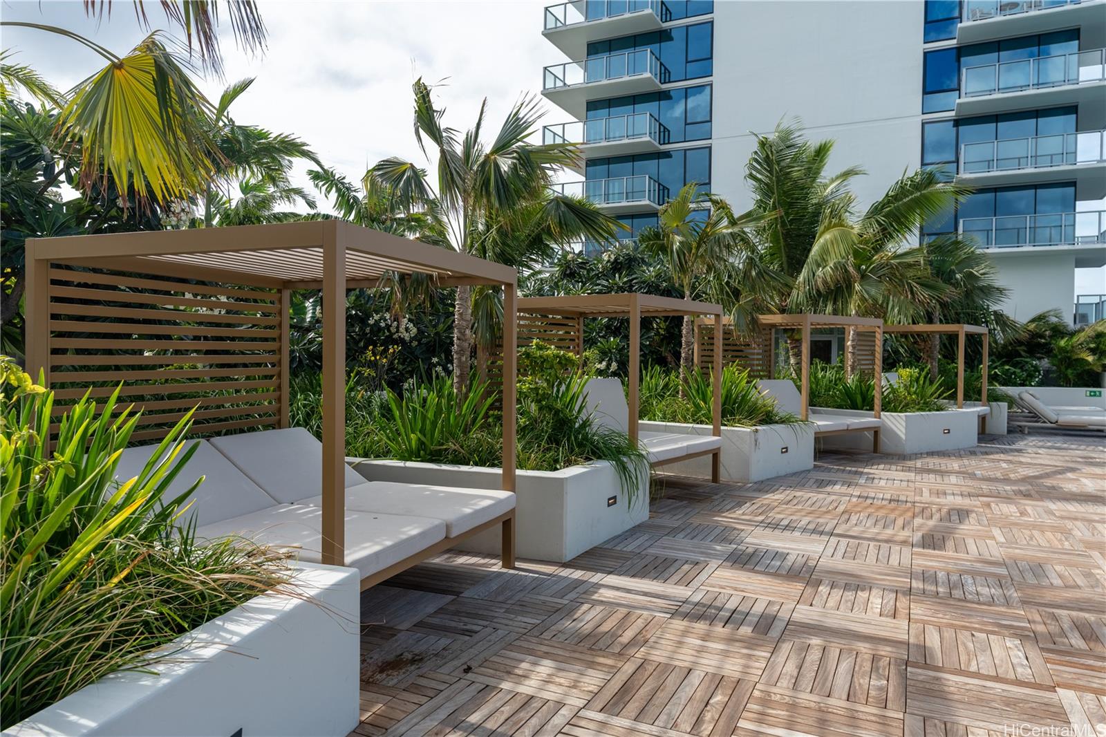 The Park on Keeaumoku condo # 1604, Honolulu, Hawaii - photo 22 of 25