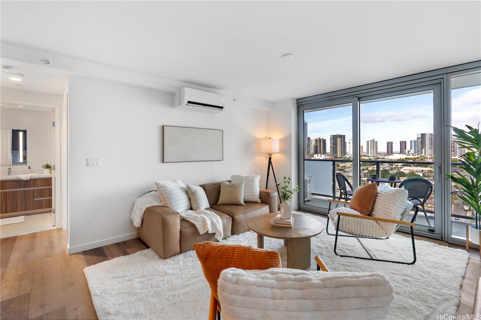 The Park on Keeaumoku condo # 1604, Honolulu, Hawaii - photo 7 of 25