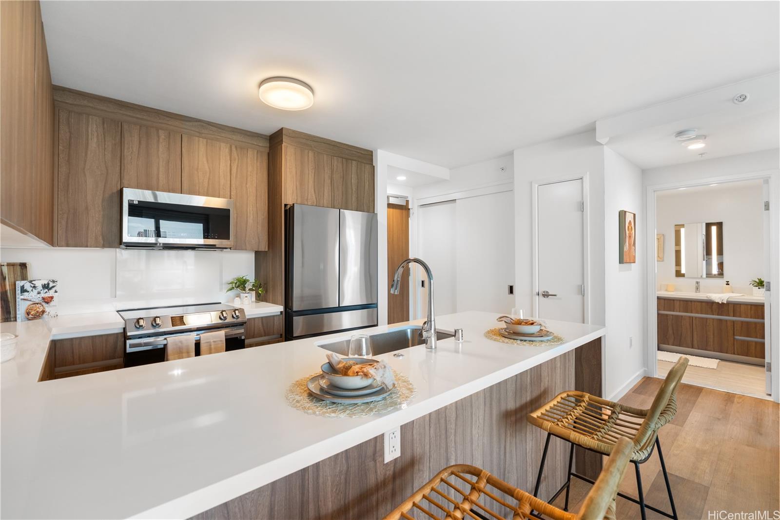 The Park on Keeaumoku condo # 1604, Honolulu, Hawaii - photo 10 of 25