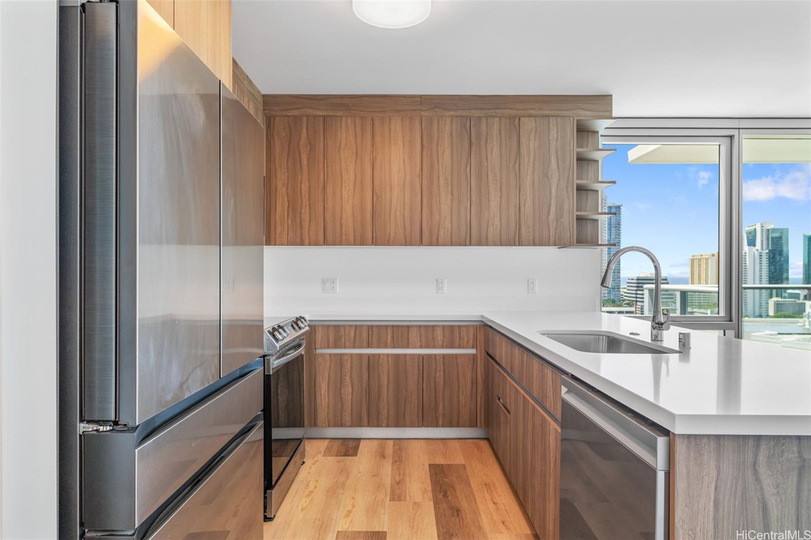 The Park on Keeaumoku condo # 1800, Honolulu, Hawaii - photo 5 of 24