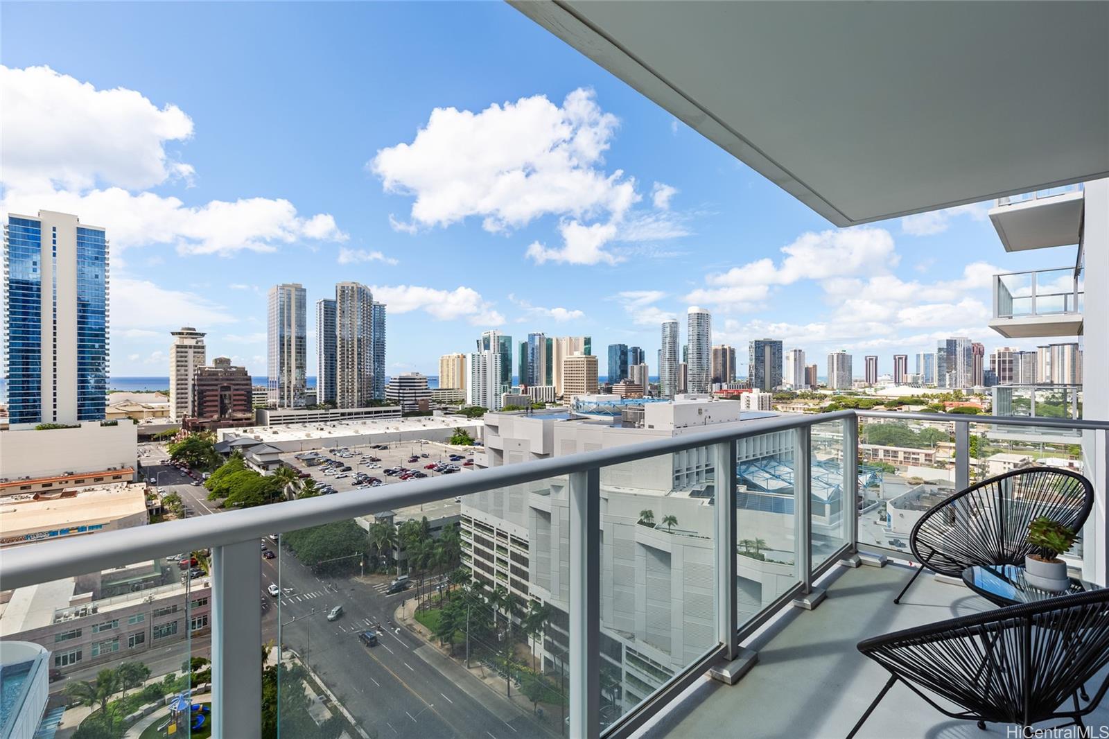The Park on Keeaumoku condo # 1801, Honolulu, Hawaii - photo 13 of 25