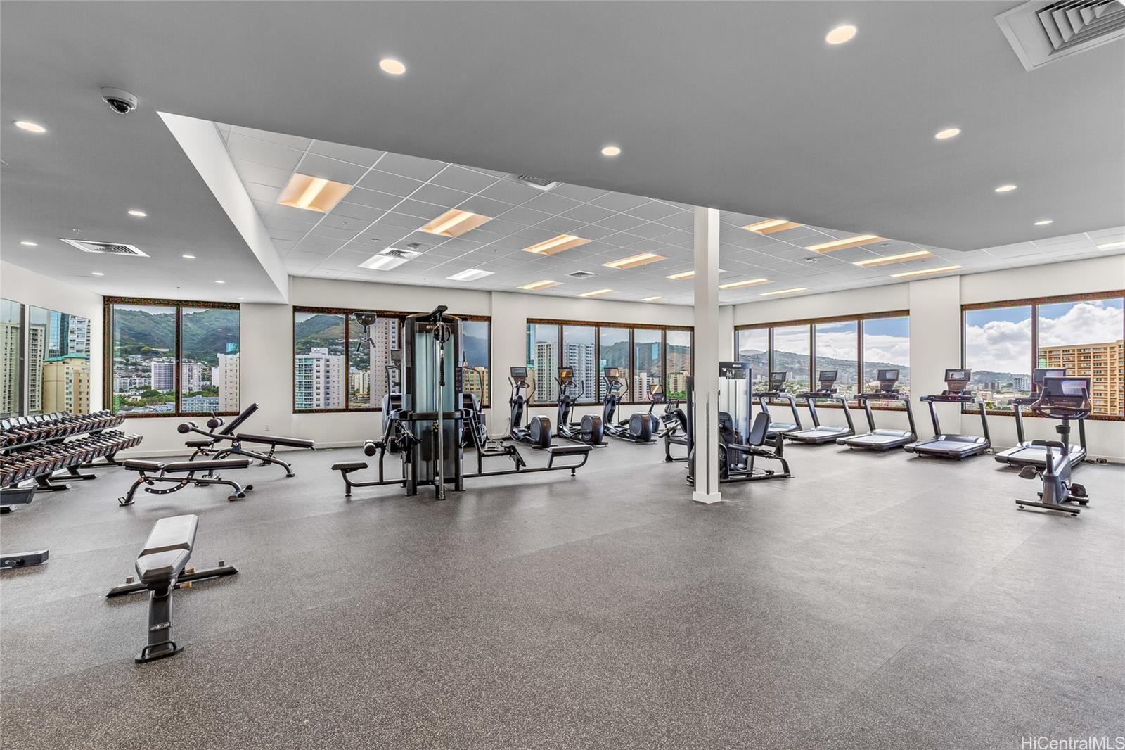 The Park on Keeaumoku condo # 1801, Honolulu, Hawaii - photo 23 of 25