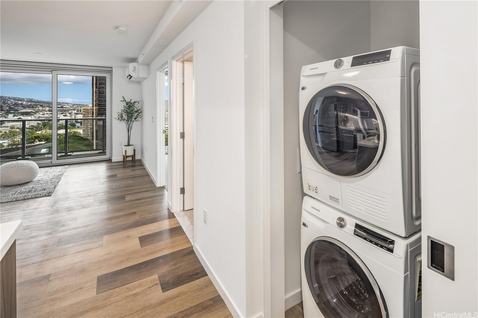 The Park on Keeaumoku condo # 1903, Honolulu, Hawaii - photo 9 of 25