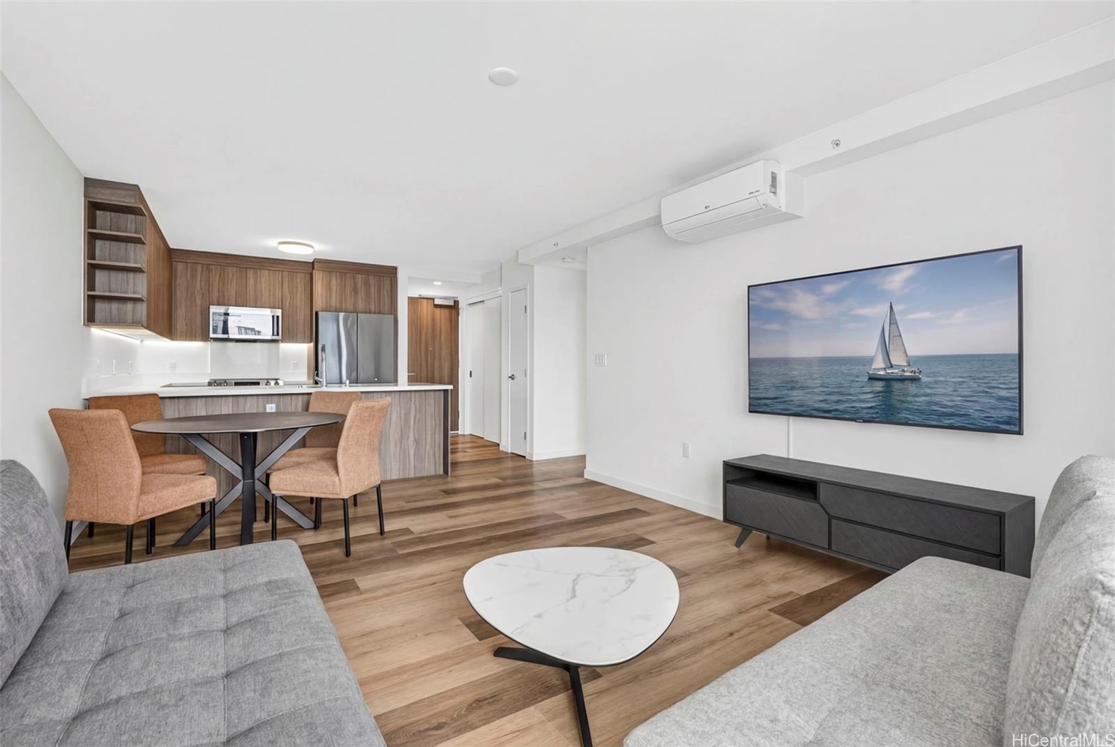 The Park on Keeaumoku condo # 1904, Honolulu, Hawaii - photo 2 of 20