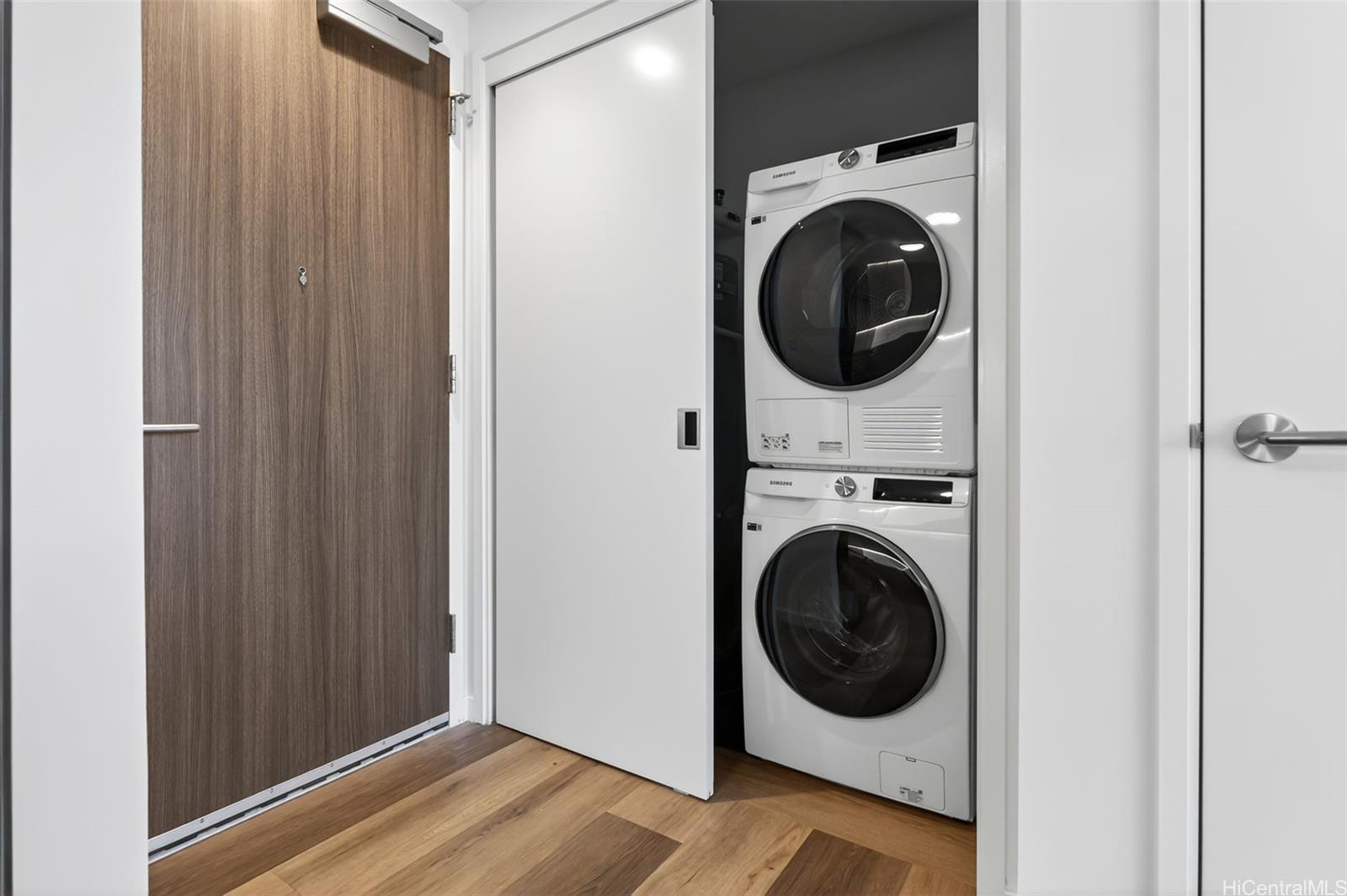 The Park on Keeaumoku condo # 1904, Honolulu, Hawaii - photo 11 of 25