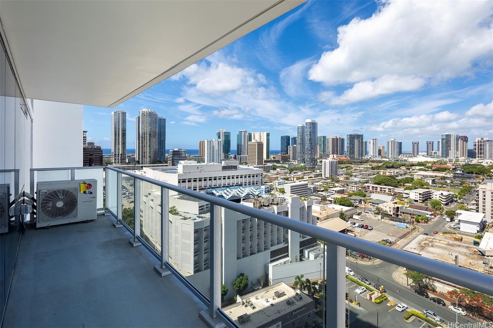 1515 Liona St Honolulu - Rental - photo 16 of 23