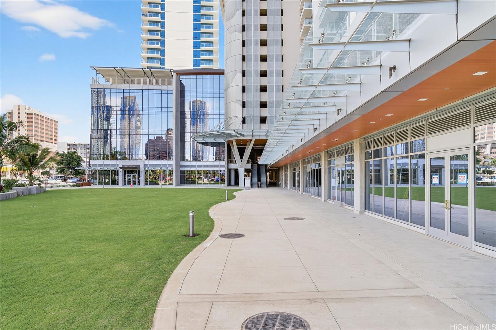 The Park on Keeaumoku condo # 2100, Honolulu, Hawaii - photo 23 of 25