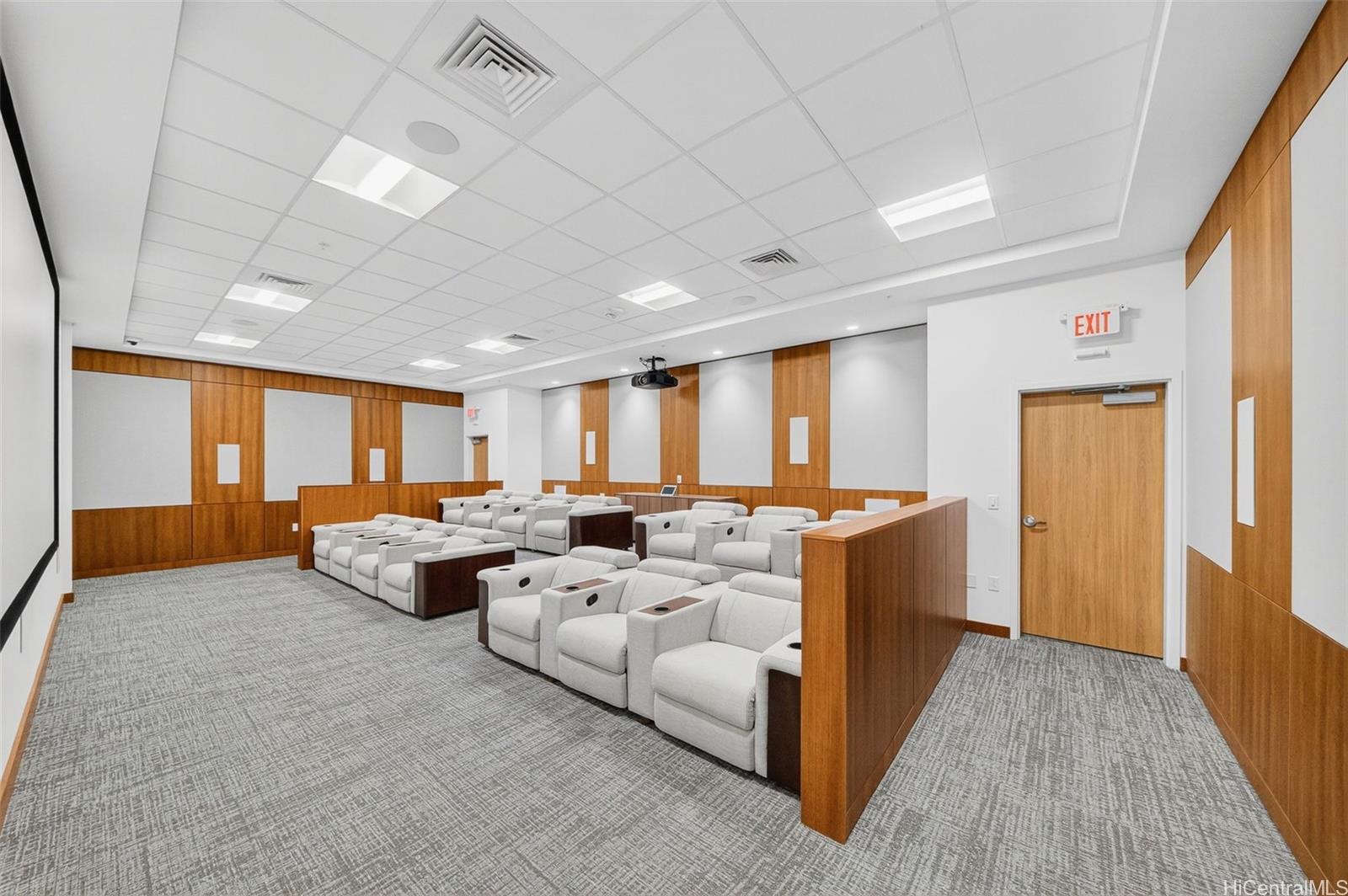 1515 Liona Street Honolulu - Rental - photo 20 of 23