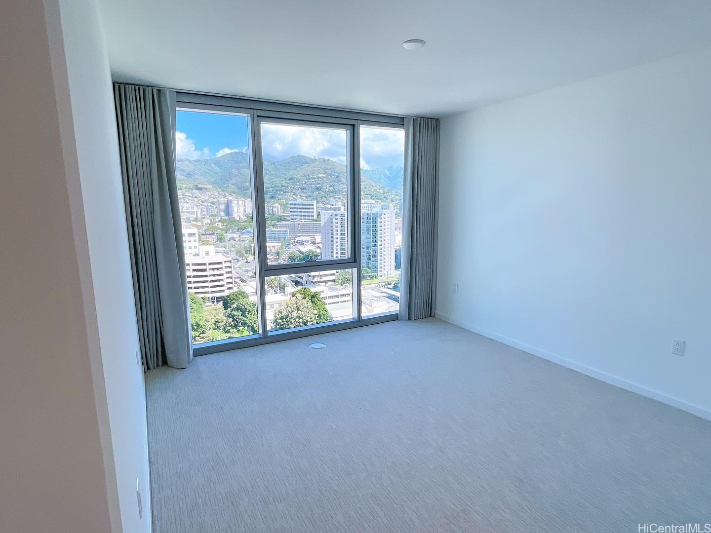 1515 Liona Street Honolulu - Rental - photo 14 of 24