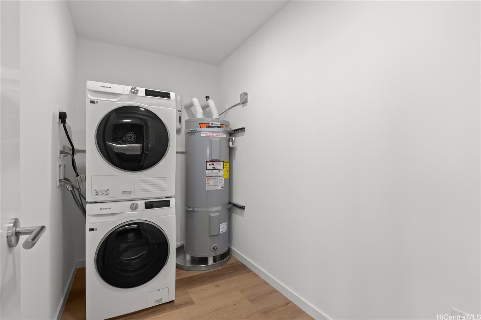 The Park on Keeaumoku condo # 2200, Honolulu, Hawaii - photo 13 of 25