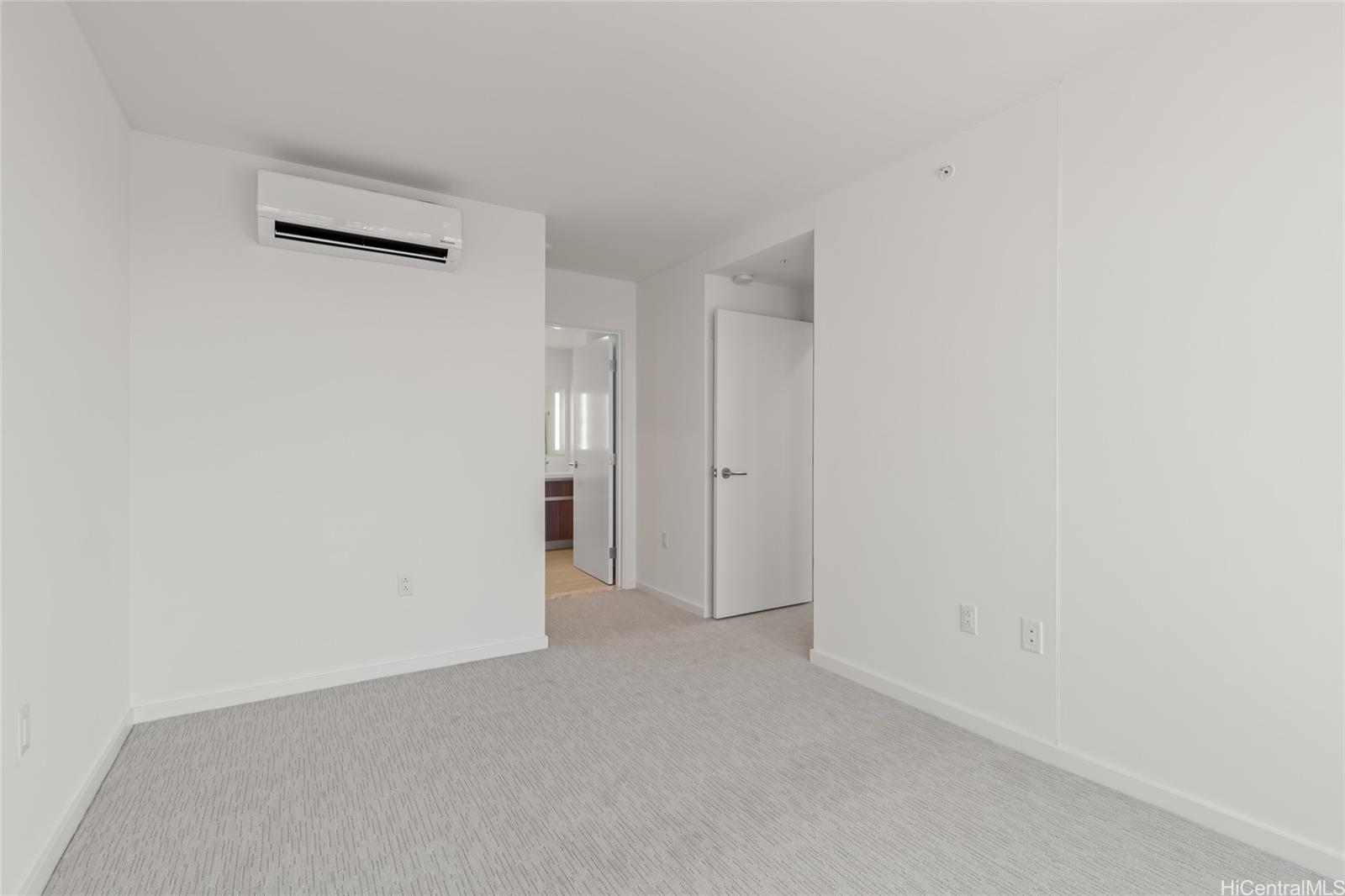 The Park on Keeaumoku condo # 2200, Honolulu, Hawaii - photo 9 of 25