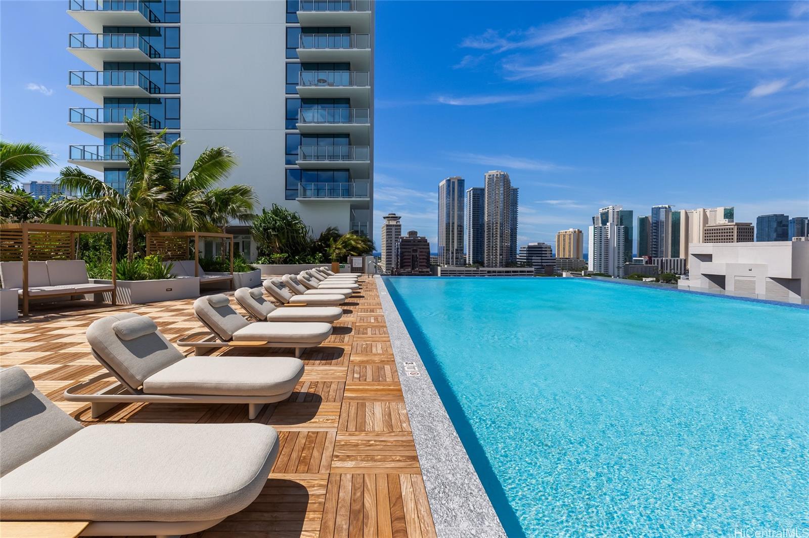 1515 Liona Street Honolulu - Rental - photo 15 of 24