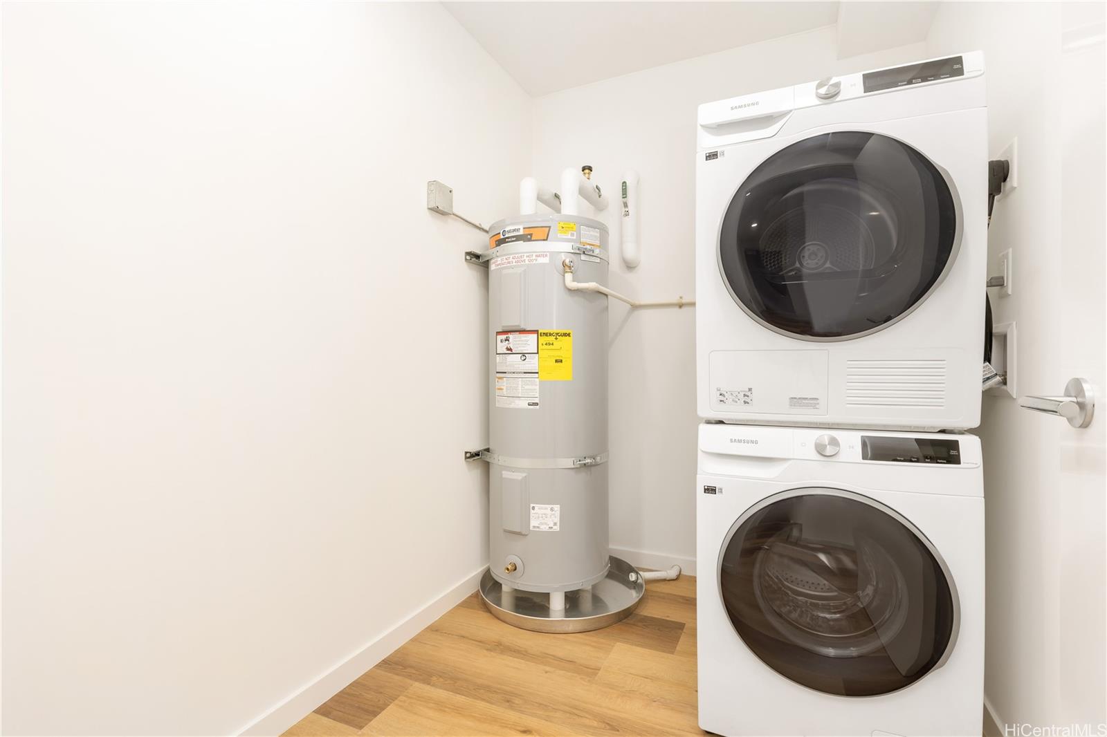 The Park on Keeaumoku condo # 2211, Honolulu, Hawaii - photo 14 of 25